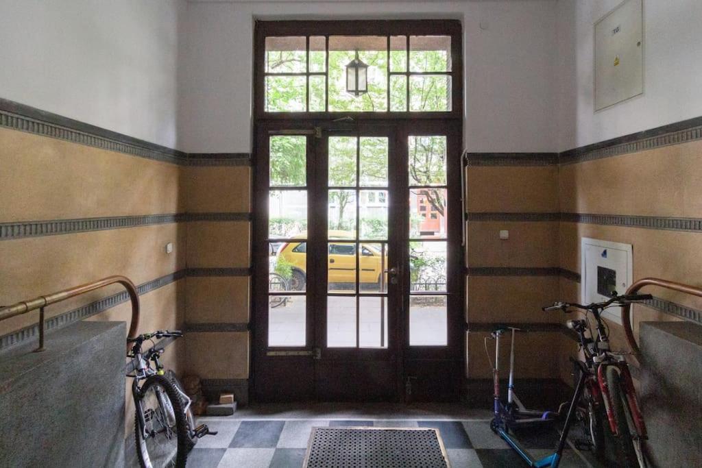 May C Studio W/Balcony Krakow Dış mekan fotoğraf